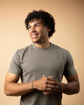 1,5 mm grünes Nylonarmband mit einem Titan-Unendlichkeitszeichen - Infinity Green Gold